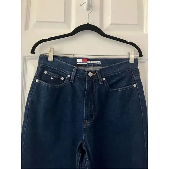 Tommy Hilfiger Classic Fit Jeans 8 Regular - Picture 4 of 7